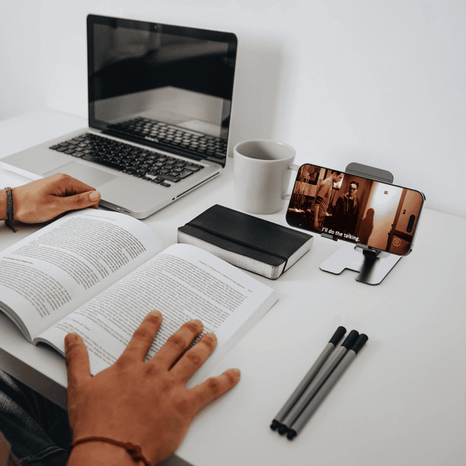 Premium Universal Metal Smartphone & Tablet Stand