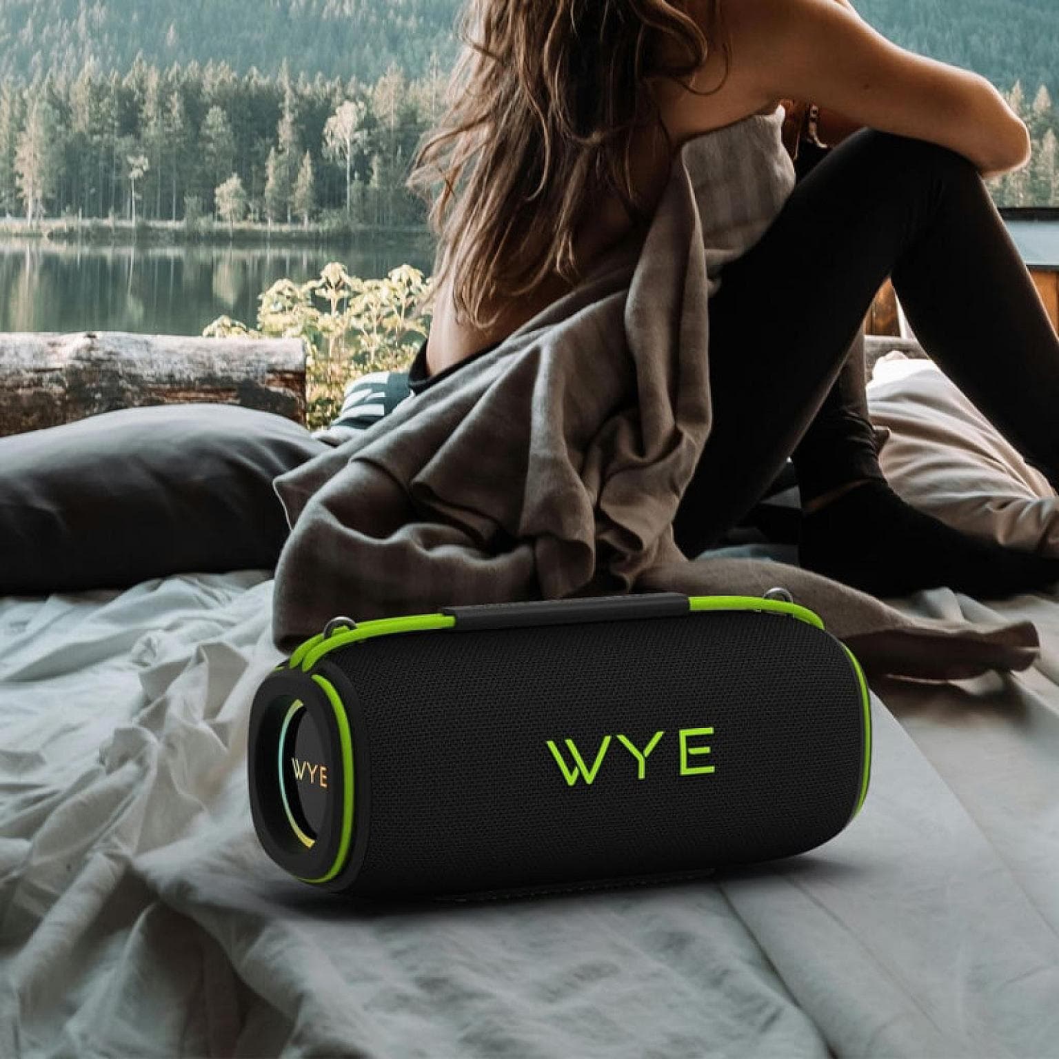 120W High Fidelity Wireless Speaker