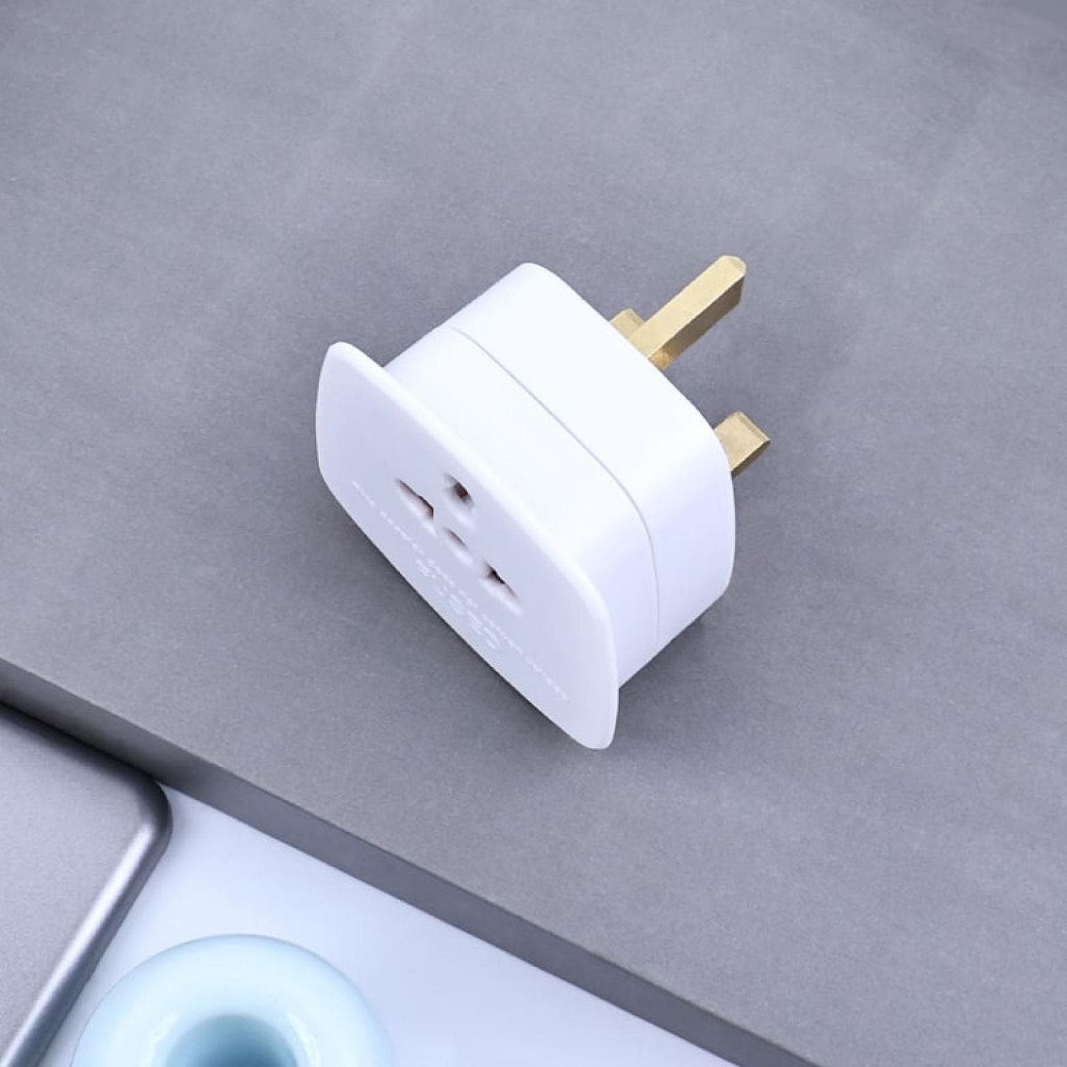 UK Plug Travel Adaptor with Multiple Sockets